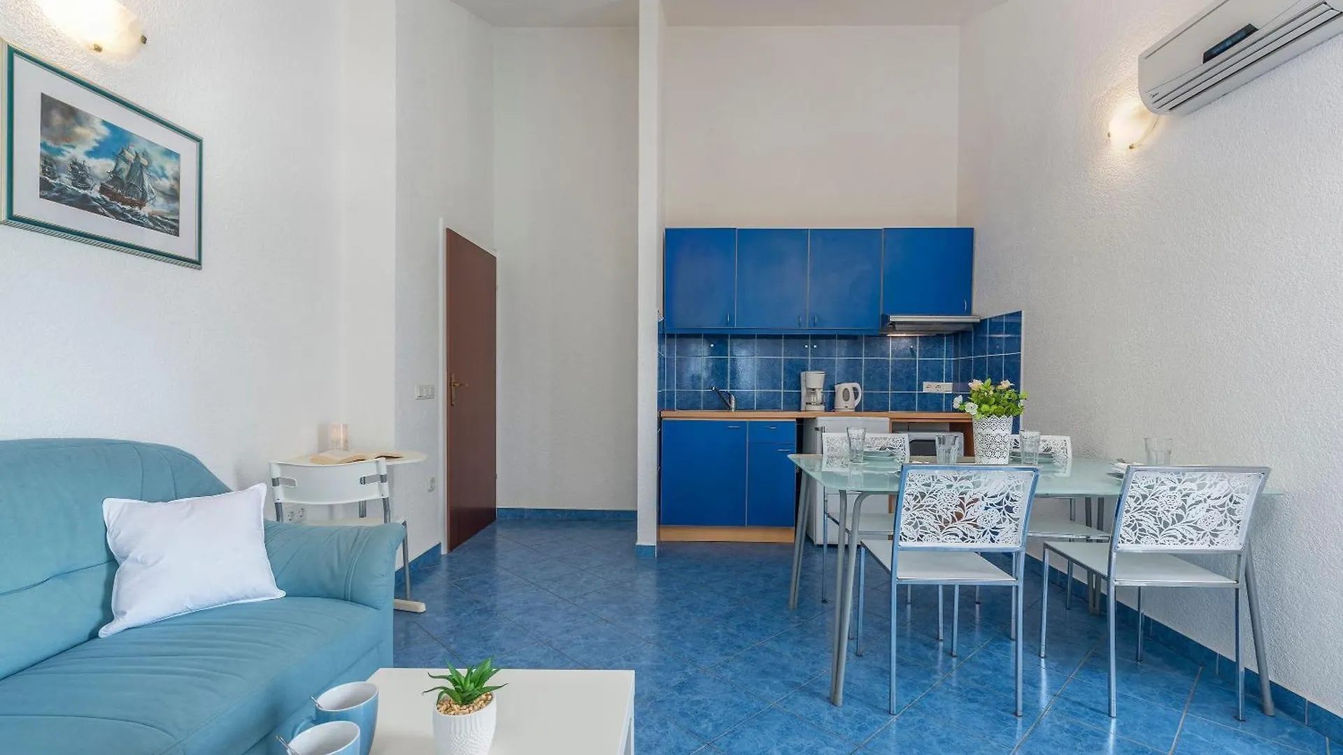 Apartment Appartement In Funtana Mit Grill